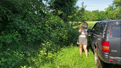 Distruggo il culo di mia moglie finché non schizza